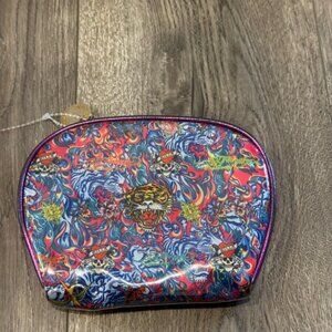Ed Hardy Makeup Bag – Compact & Stylish Cosmetic Pouch